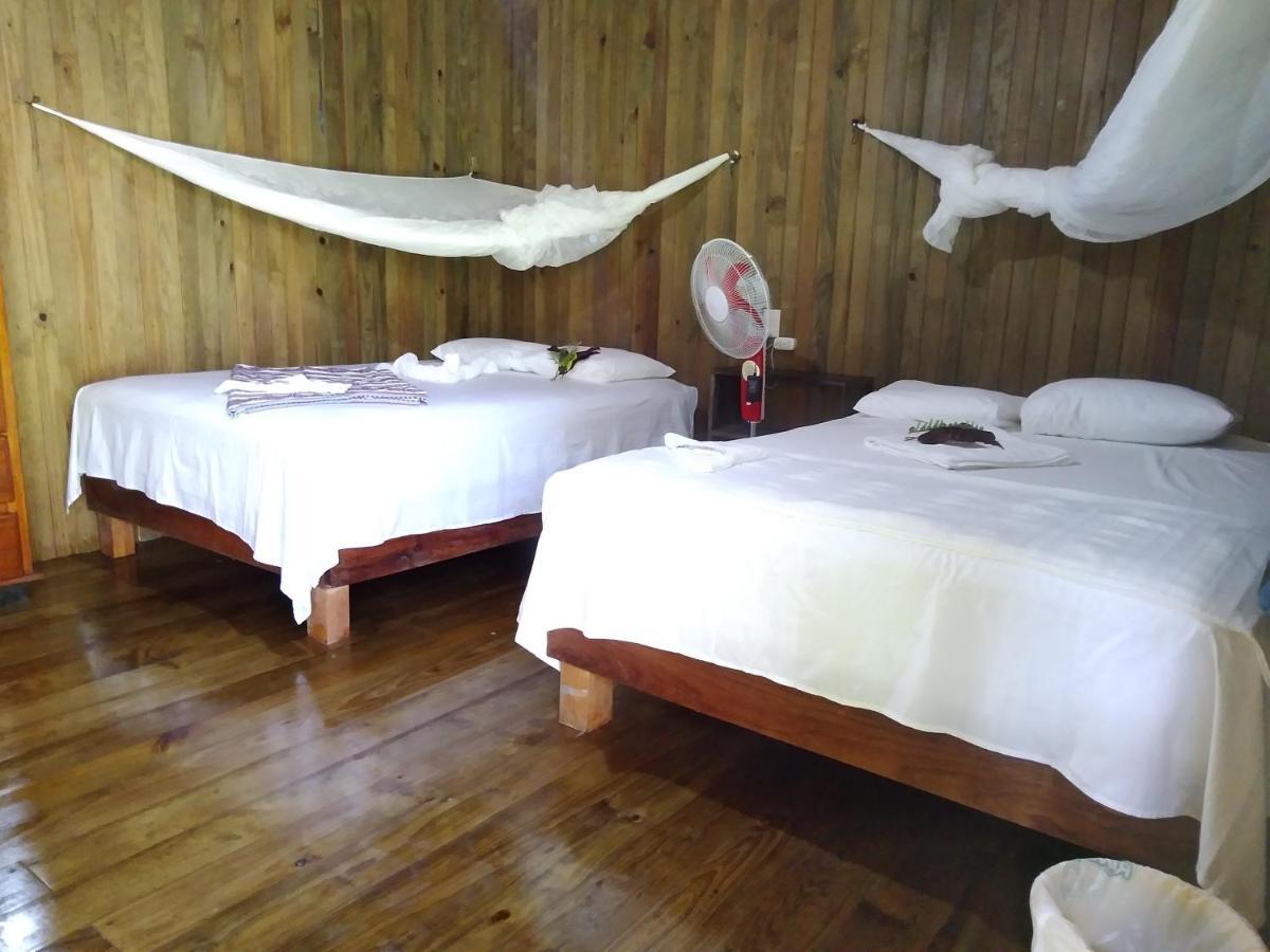 Casa Maya Lívingston Buitenkant foto